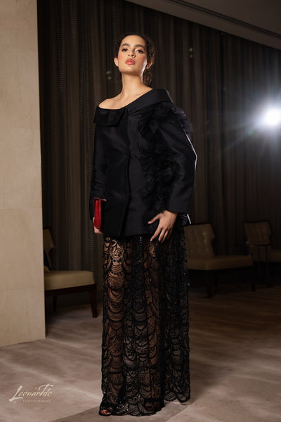 Noir Illusion