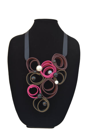 Zipper Necklace 1